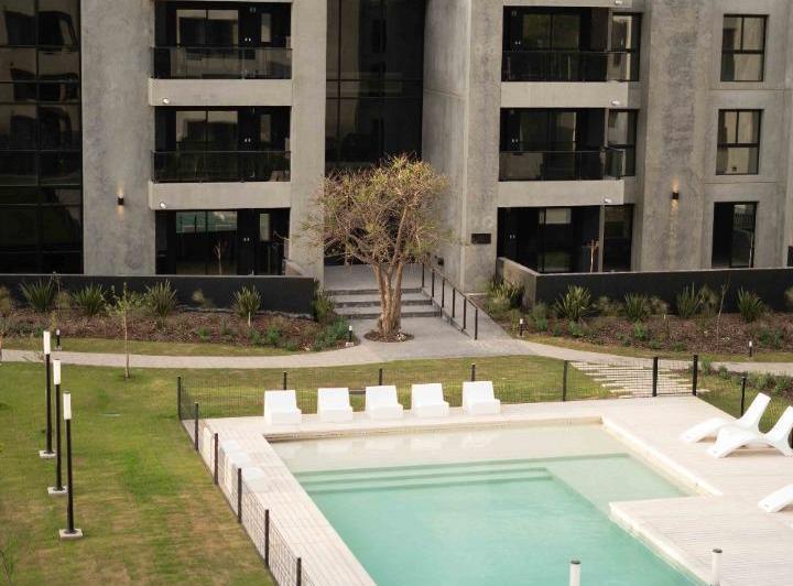 Departamento · 90m² · 4 Ambientes · 1 Cochera