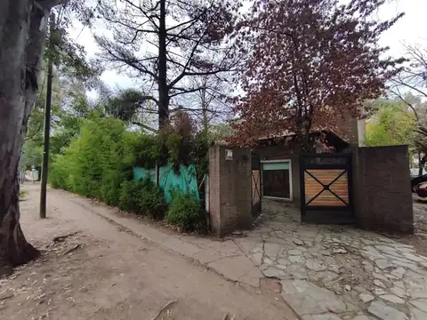 Local en Alquiler en Barrio Parque Leloir, Partido de Ituzaingó