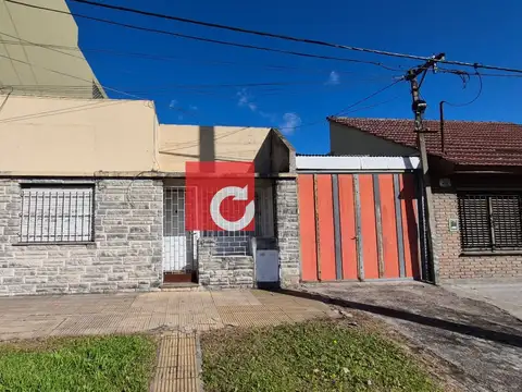 Galpón en Alquiler en La Plata, Partido de La Plata
