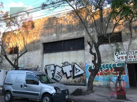 Galpón en Alquiler en Lanus Oeste, Lanus