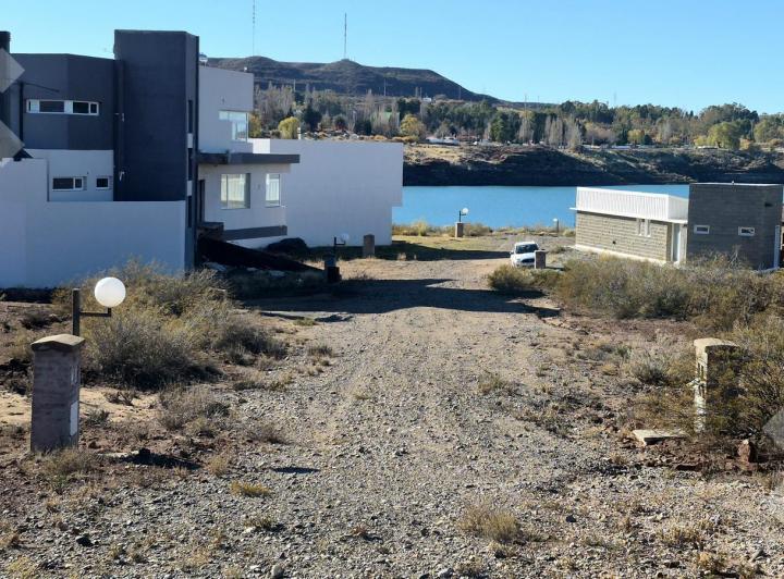 Terreno · 980m²