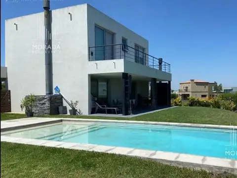 Casa en Alquiler en Pilar del Este - San Ramiro, Countries y Barrios Cerrados en Pilar