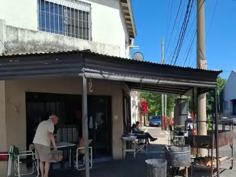 Local en Venta en Lanus Este, Lanus