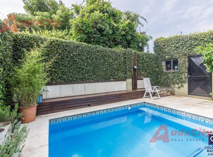 Casa · 142m² · 5 Ambientes · 1 Cochera