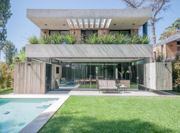 Casa · 215m² · 5 Ambientes