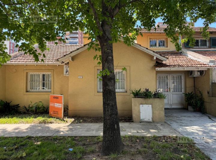 Casa · 120m² · 5 Ambientes · 1 Cochera