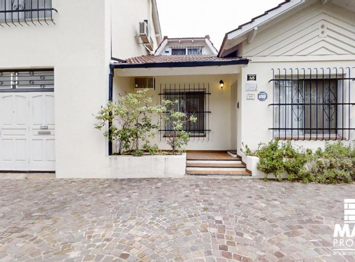 Casa · 135m² · 5 Ambientes · 1 Cochera