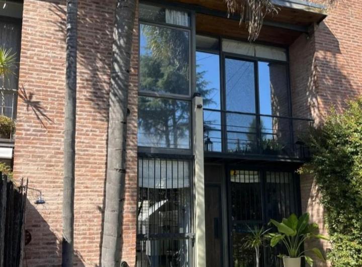 Casa · 115m² · 4 Ambientes · 1 Cochera