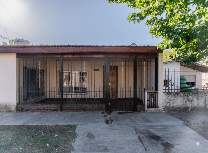 Casa · 80m² · 4 Ambientes