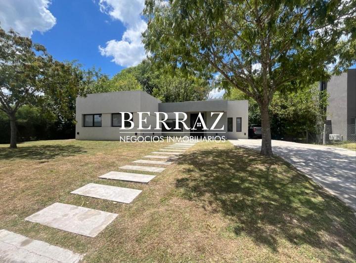 Casa · 170m² · 5 Ambientes · 2 Cocheras