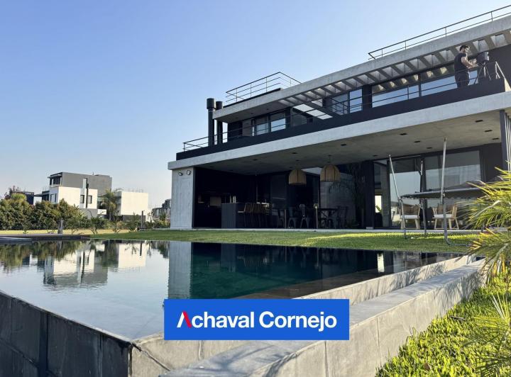 Casa · 432m² · 7 Ambientes