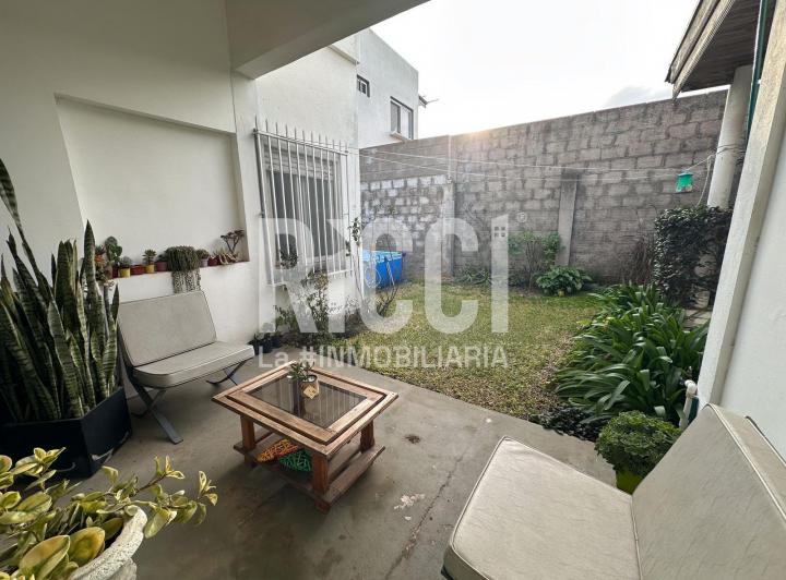 Casa · 150m² · 4 Ambientes · 1 Cochera