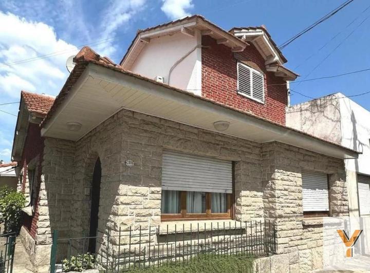 Casa · 139m² · 6 Ambientes