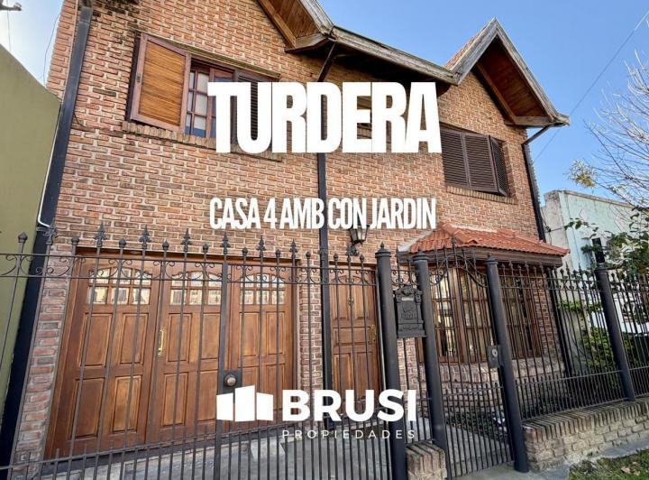 Casa · 158m² · 4 Ambientes · 2 Cocheras