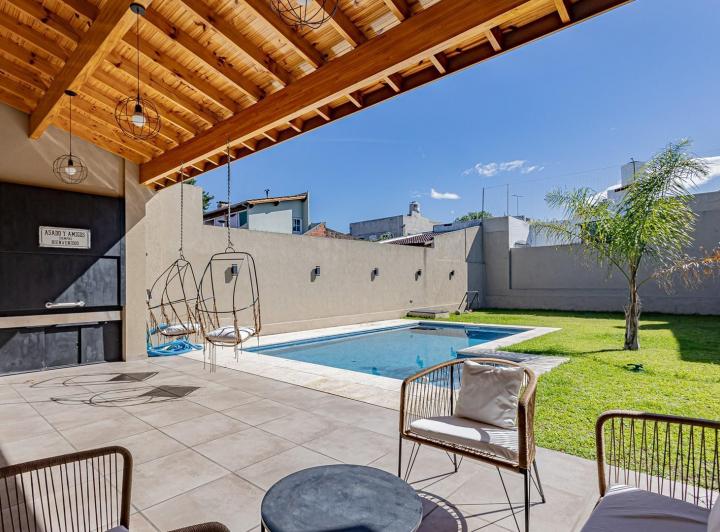 Casa · 162m² · 4 Ambientes · 1 Cochera