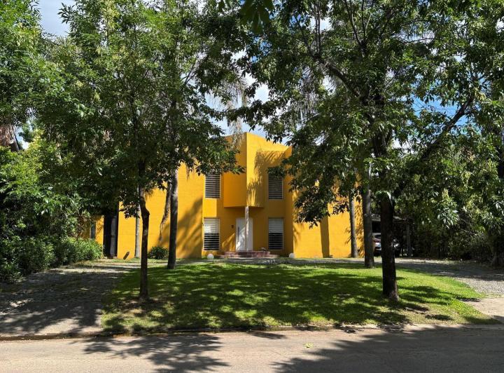 Casa · 300m²