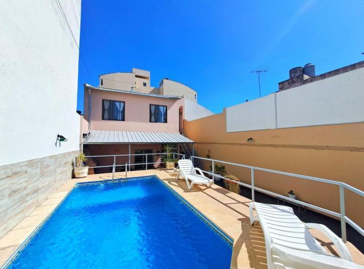 Casa · 150m² · 5 Ambientes · 1 Cochera