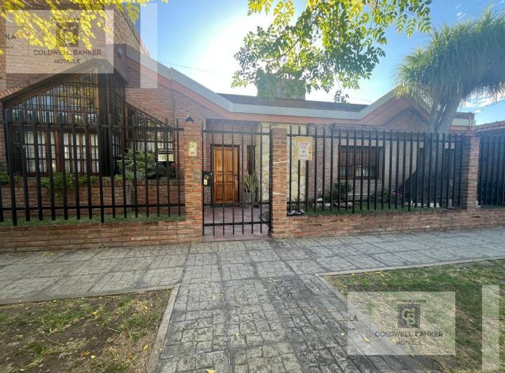 Casa · 147m² · 5 Ambientes