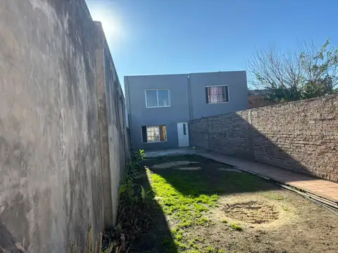 Casa en Venta en Isidro Casanova, Partido de La Matanza