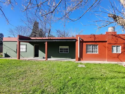 Casa en Venta en Parque Los Robles, La Reja