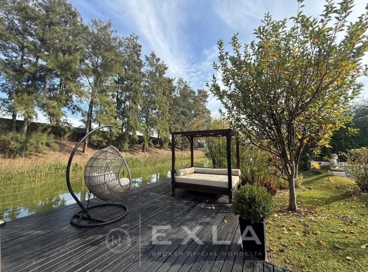 Casa · 300m² · 5 Ambientes · 1 Cochera