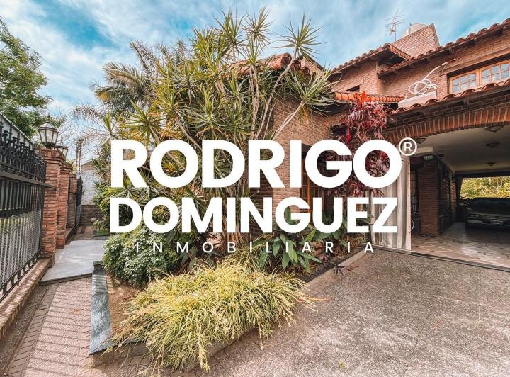 Casa · 332m² · 5 Ambientes · 3 Cocheras