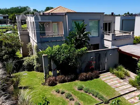 Casa en Venta en Albanueva, Countries y Barrios Cerrados en Tigre