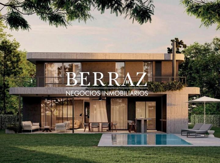 Casa · 252m² · 7 Ambientes · 2 Cocheras