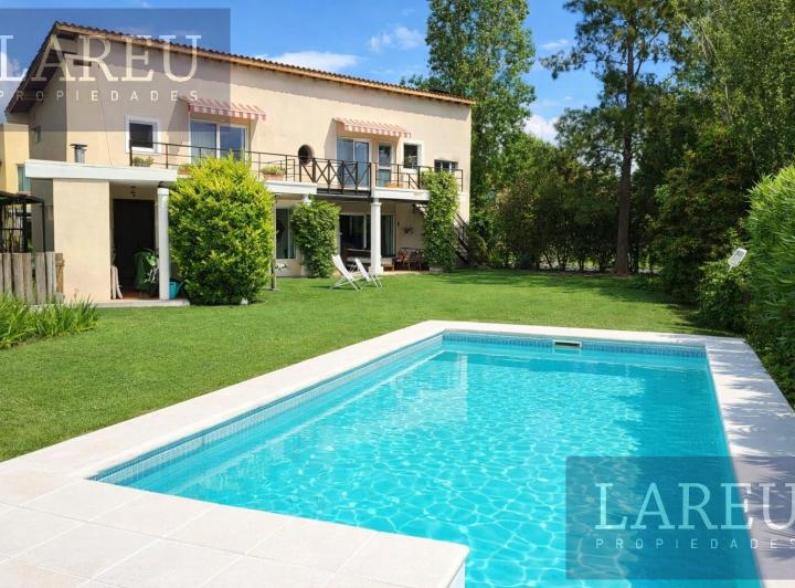 Casa · 182m² · 6 Ambientes