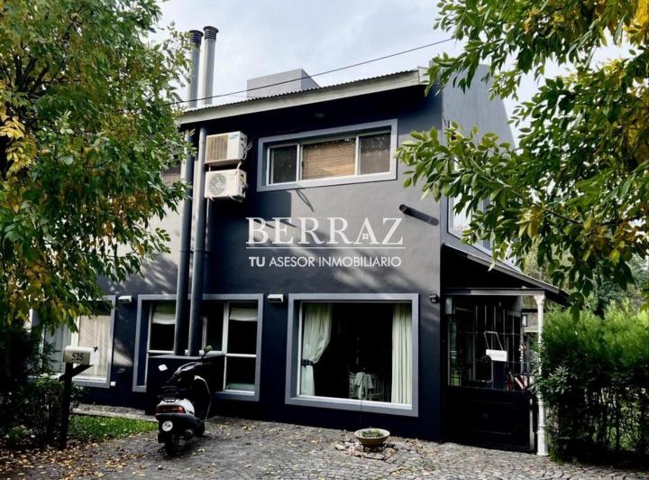 Casa · 148m² · 6 Ambientes · 2 Cocheras