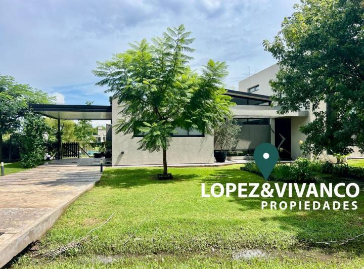 Casa · 174m² · 4 Ambientes · 2 Cocheras