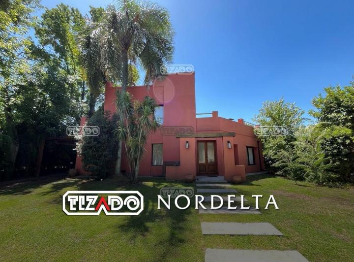 Casa · 106m² · 4 Ambientes · 1 Cochera