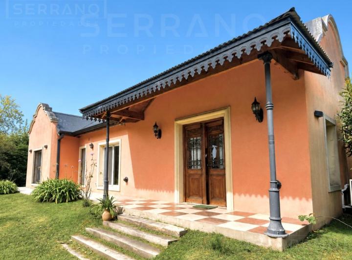 Casa · 112m² · 3 Ambientes · 3 Cocheras