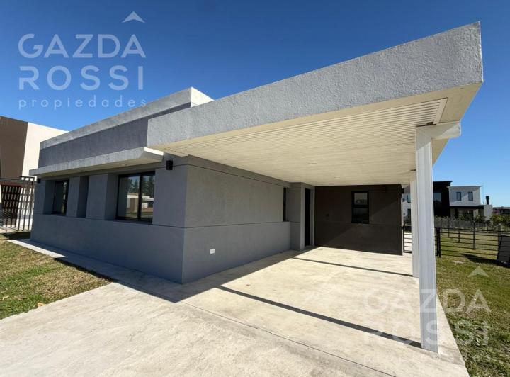 Casa · 139m² · 5 Ambientes · 1 Cochera