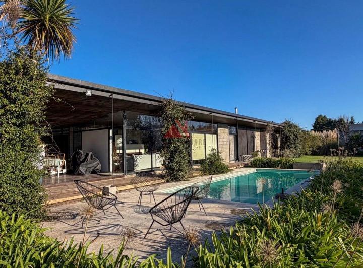 Casa · 159m² · 5 Ambientes