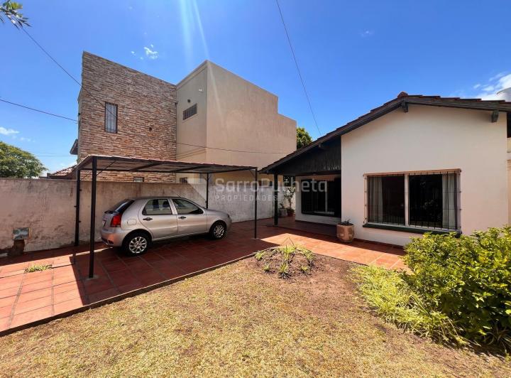 Casa · 130m² · 5 Ambientes · 1 Cochera