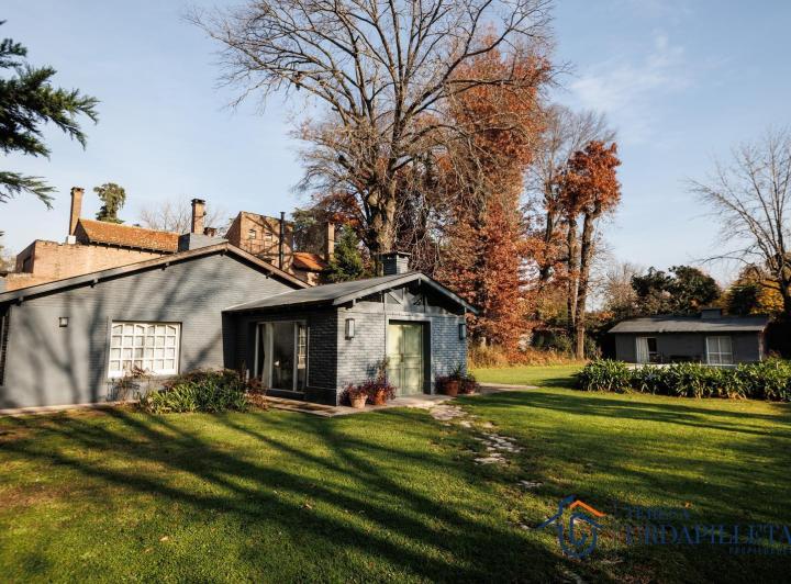 Casa · 1522m² · 2 Dormitorios