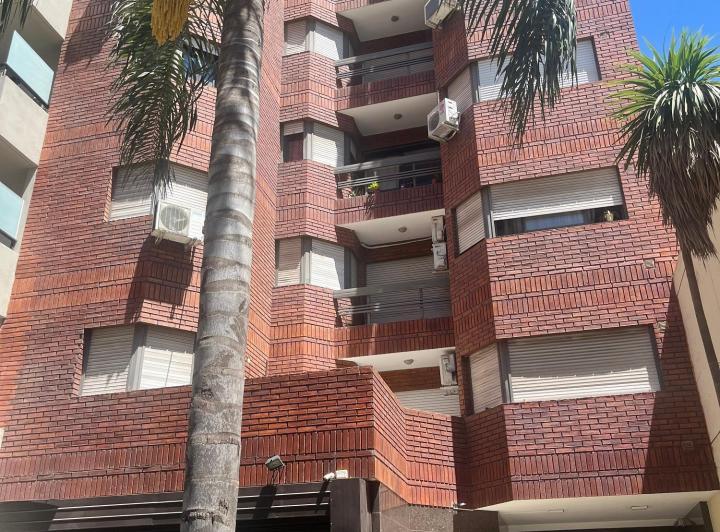 Departamento · 130m² · 3 Dormitorios