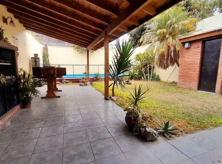 Casa · 143m² · 4 Ambientes · 1 Cochera