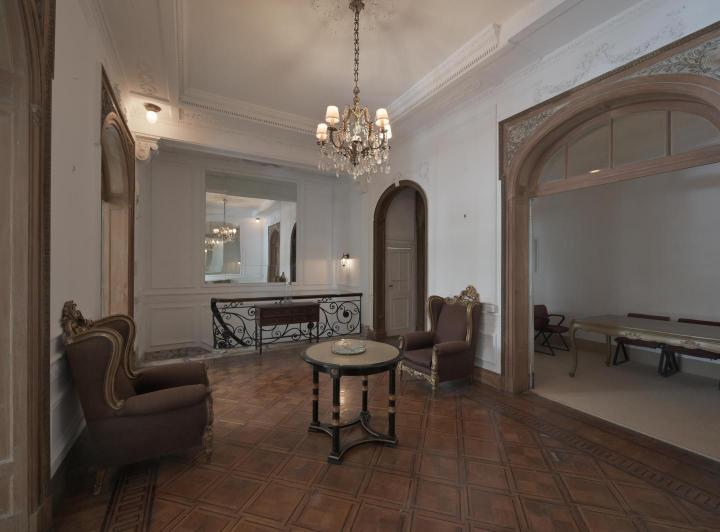 Casa · 420m² · 25 Ambientes