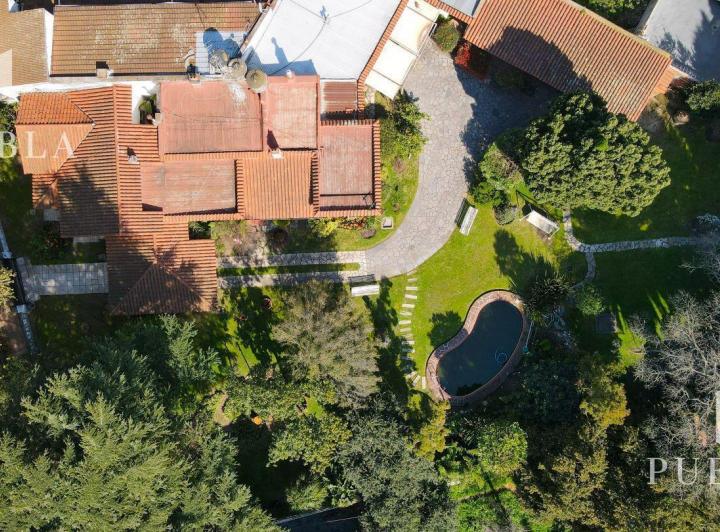 Casa · 450m² · 7 Ambientes
