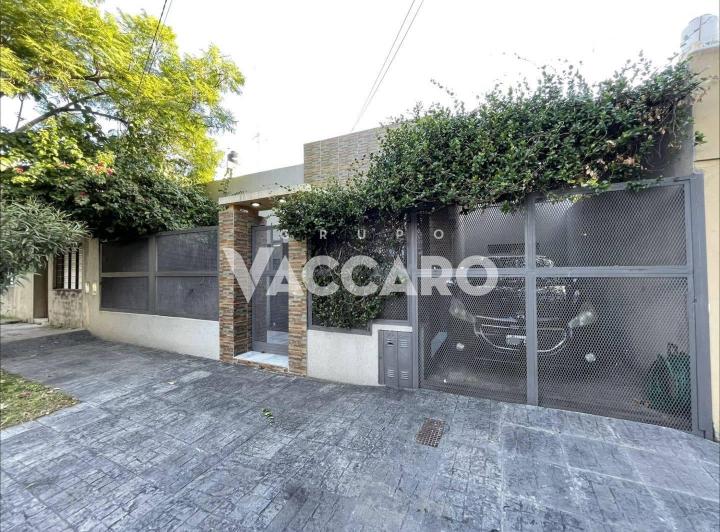 Casa · 100m² · 3 Ambientes · 1 Cochera