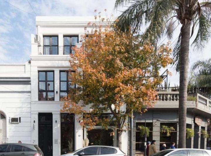 Casa · 230m² · 6 Ambientes
