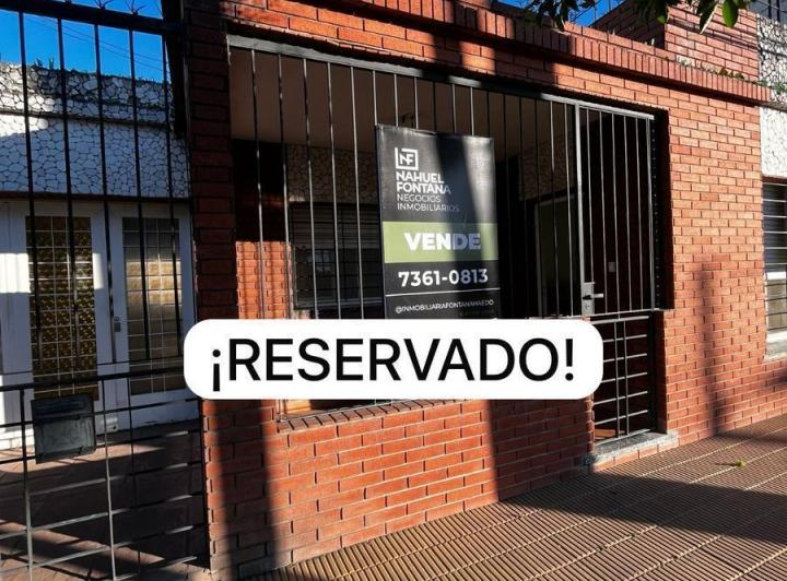 Casa · 110m² · 3 Ambientes · 2 Cocheras