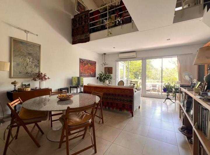 Casa · 149m² · 4 Ambientes · 2 Cocheras