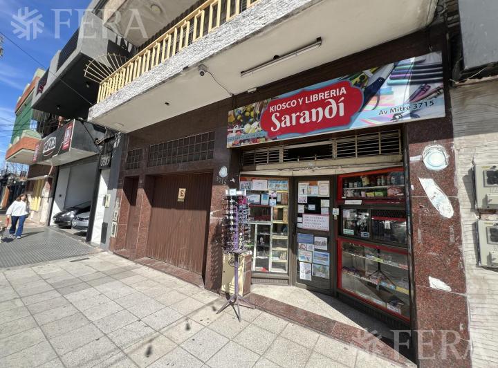 Casa · 217m² · 3 Ambientes · 3 Cocheras