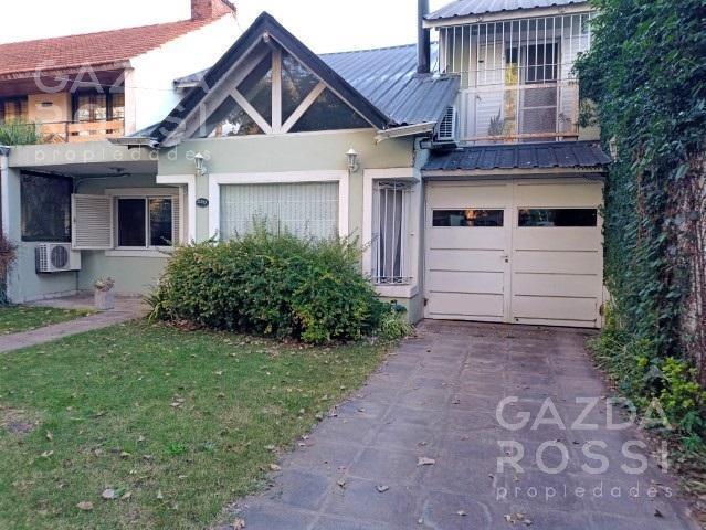 Casa · 357m² · 4 Ambientes · 2 Cocheras