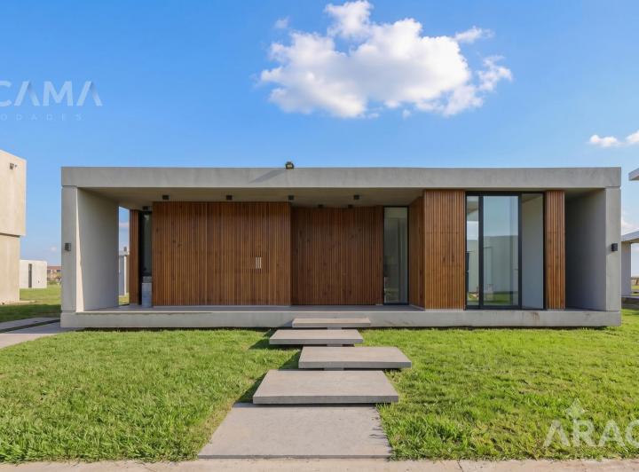 Casa · 125m² · 4 Ambientes · 1 Cochera