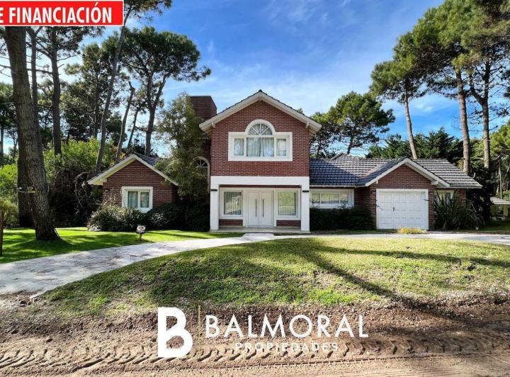 Casa · 205m² · 4 Ambientes