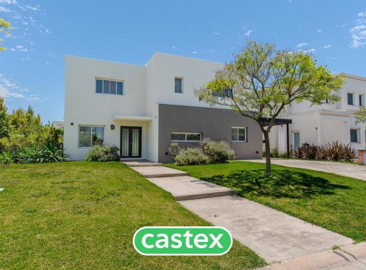 Casa · 180m² · 5 Ambientes · 1 Cochera
